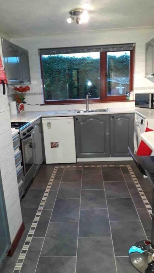 Holiday home 3bedroom 1bathroom 1 Shower In Quiet Area