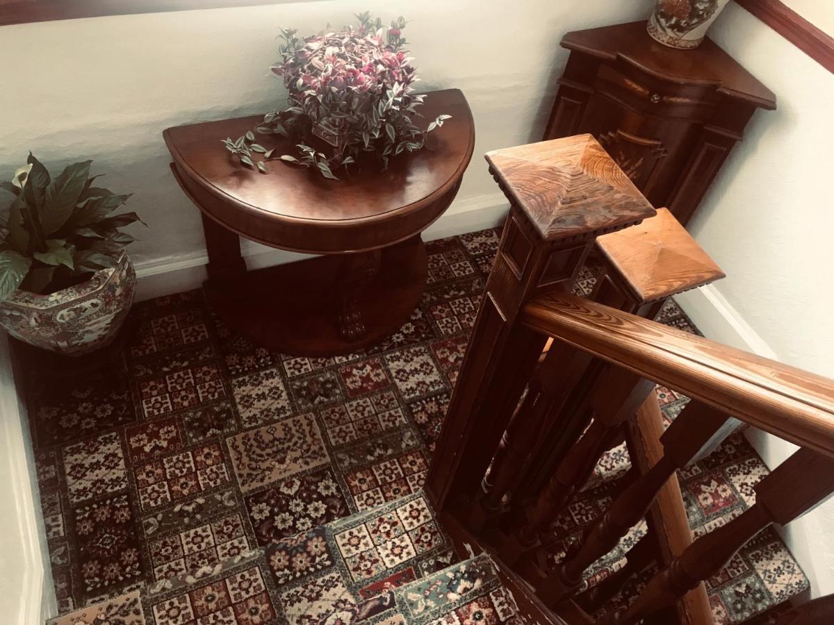 Cavell House Guest house