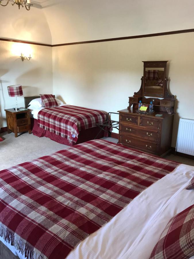Cavell House 4*
