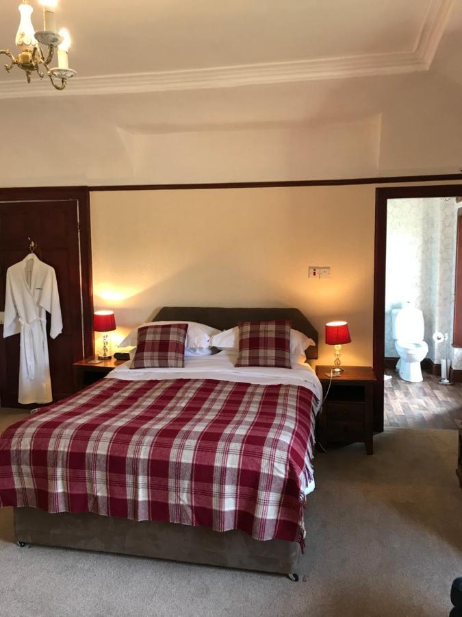 Guest house Cavell House 4*