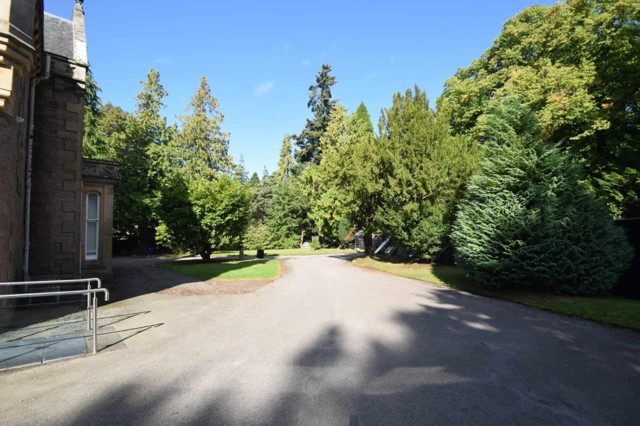 Rosedene Highland House Apartments,