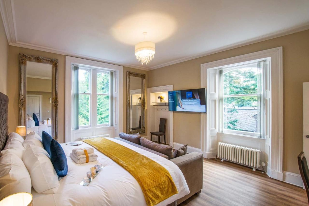 Rosedene Highland House Apartments, *