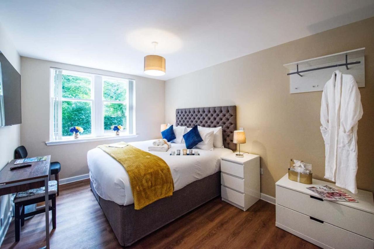 Rosedene Highland House Apartments, *