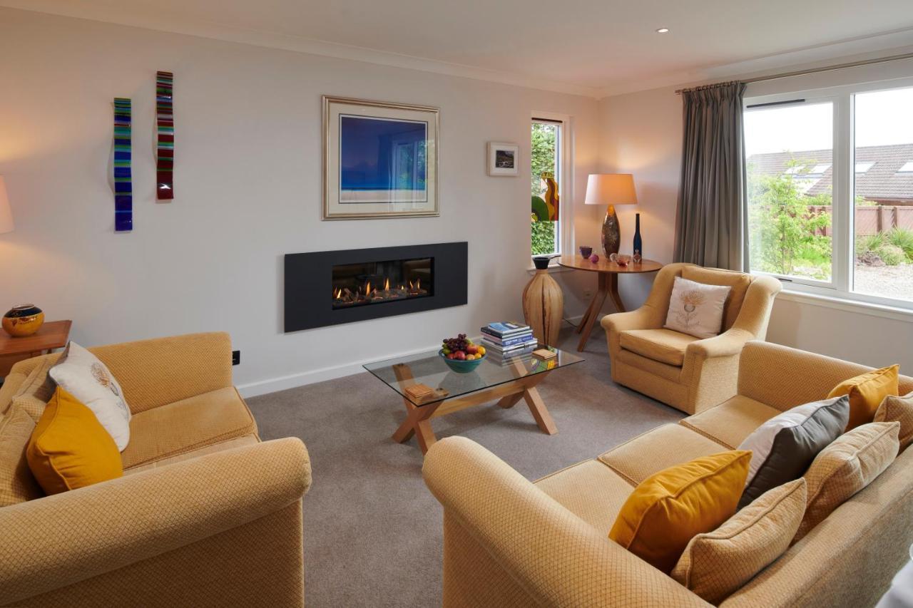 By The Brae Bed & Breakfast 4*