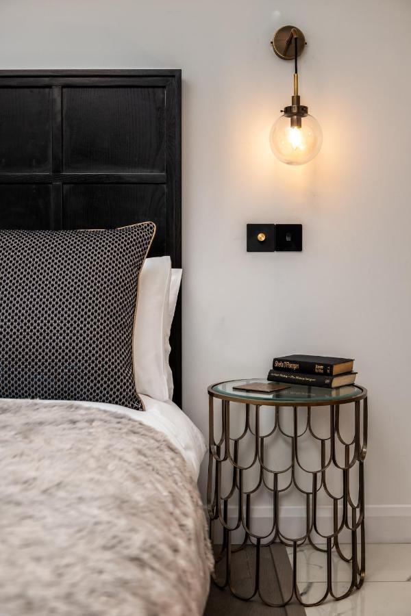 Pamper Yourself In Our Double Sized Copper Tub -2 Bedroom * Inverness