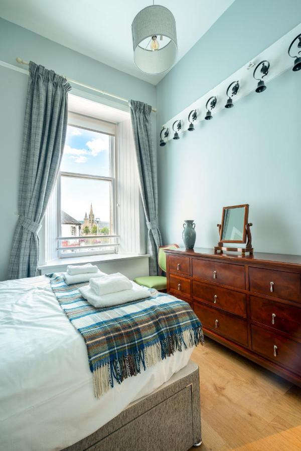 Apartment Central Luxury Apartment With Castle View
