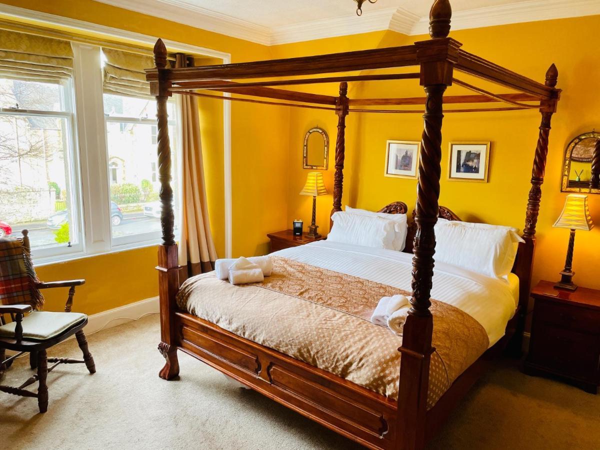 Ladies Villa Inverness