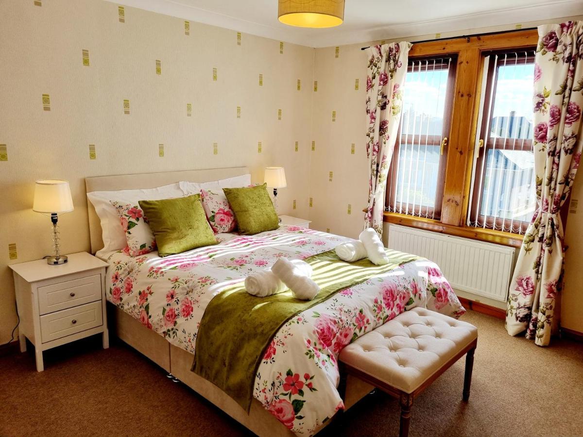 3 Bedroom House Free Parking * Inverness
