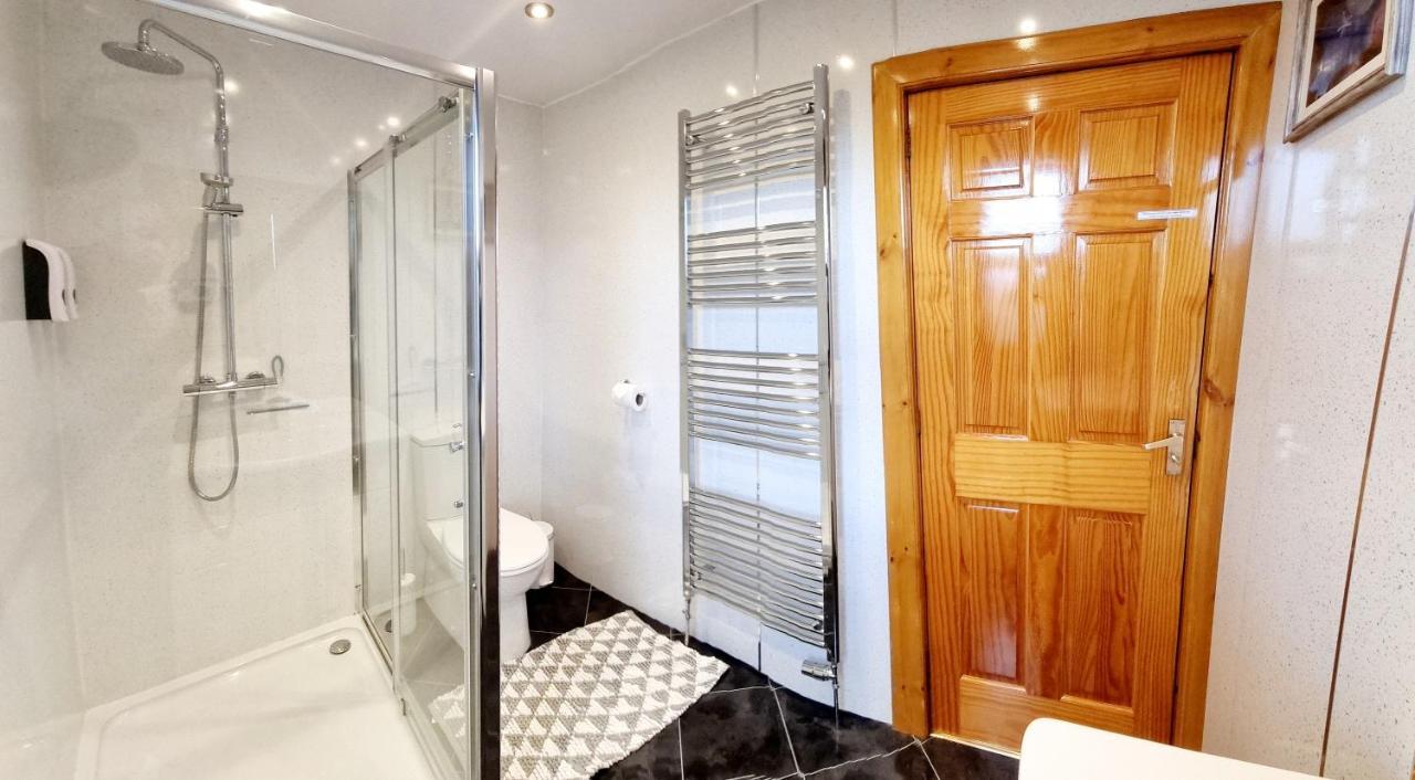 3 Bedroom House Free Parking Inverness