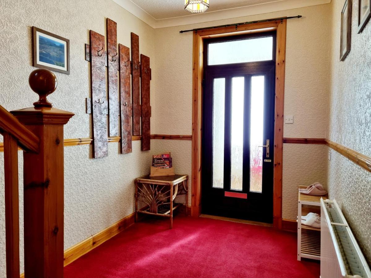 3 Bedroom House Free Parking Holiday home *