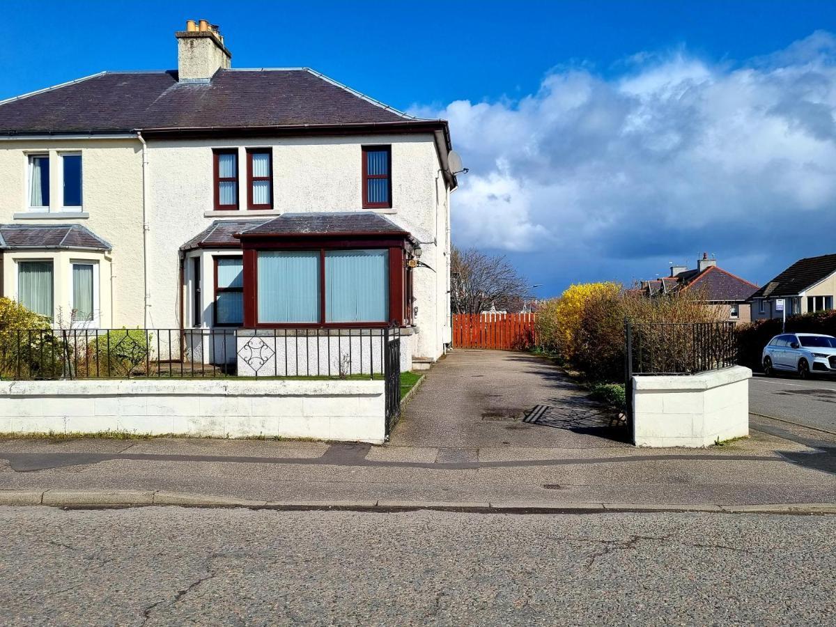 3 Bedroom House Free Parking Inverness