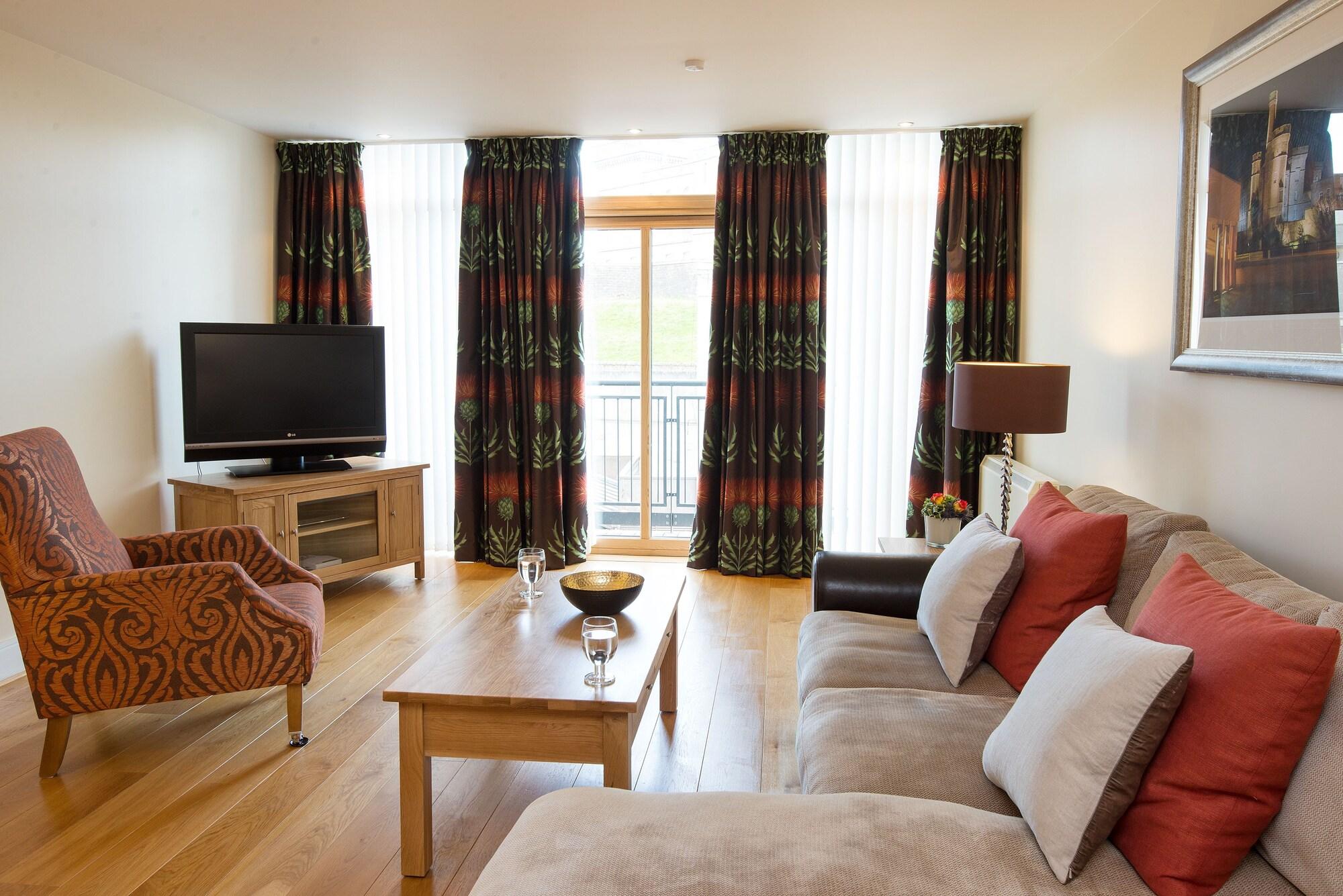 Highland By Mansley * Inverness