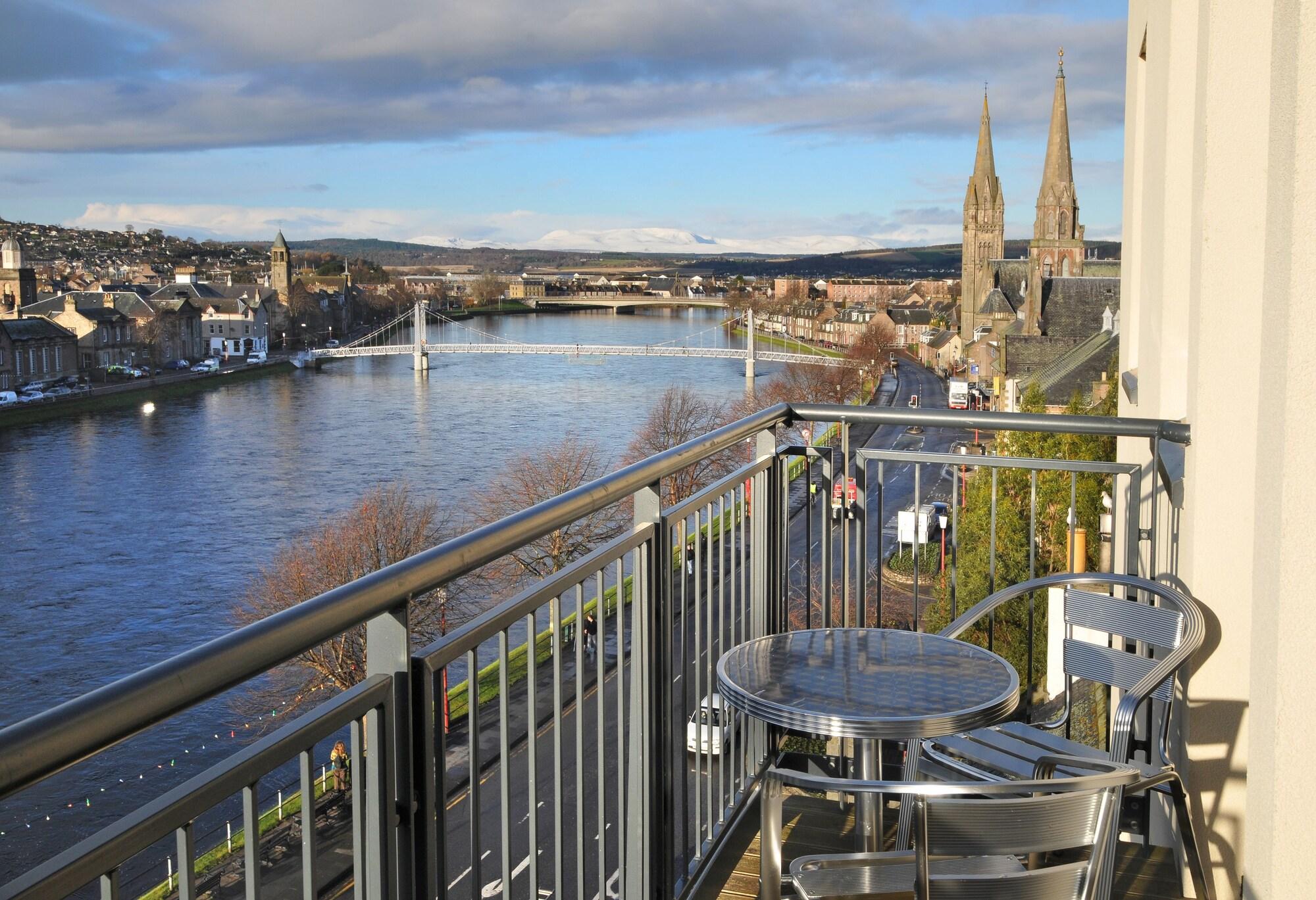 Apartment Highland By Mansley