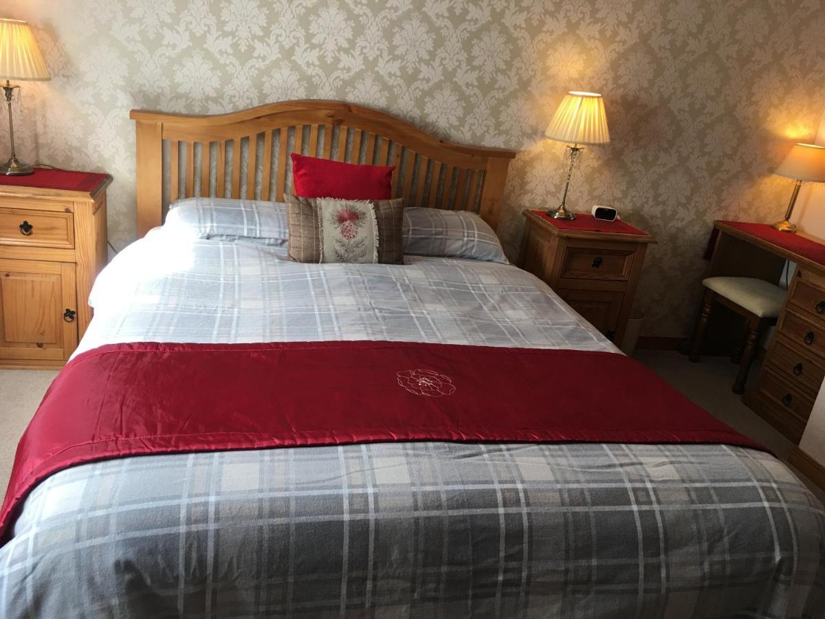 Toads Croak Bed & Breakfast 4*