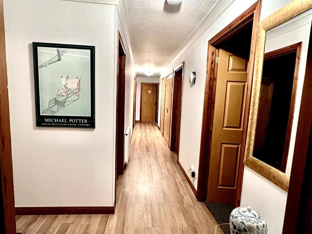 Redwood Court House Holiday home *