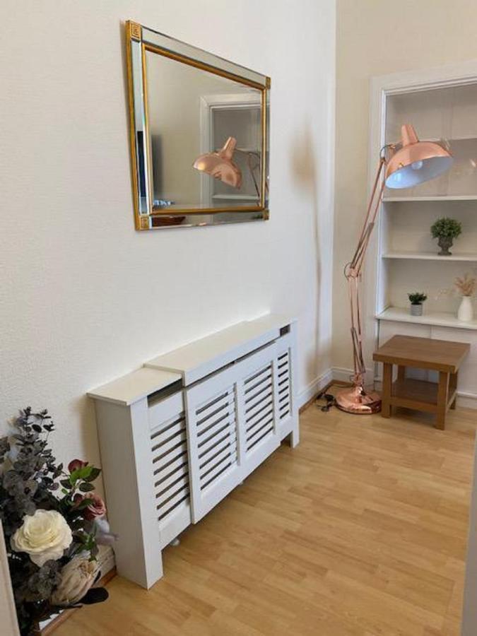 Escape Simply The Best Apartment