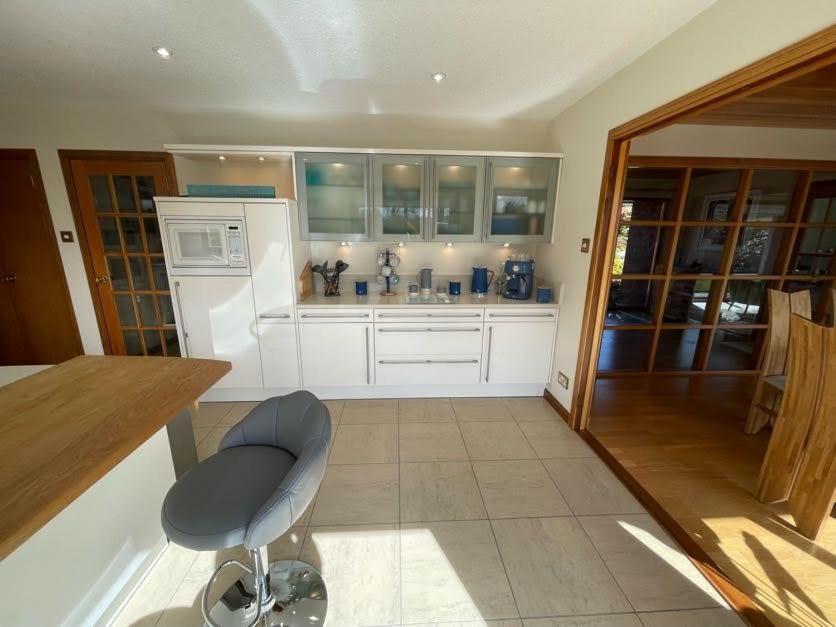 Relax At The Blue House In The Highlands Villa Inverness