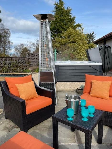 Relax At The Blue House In The Highlands Inverness