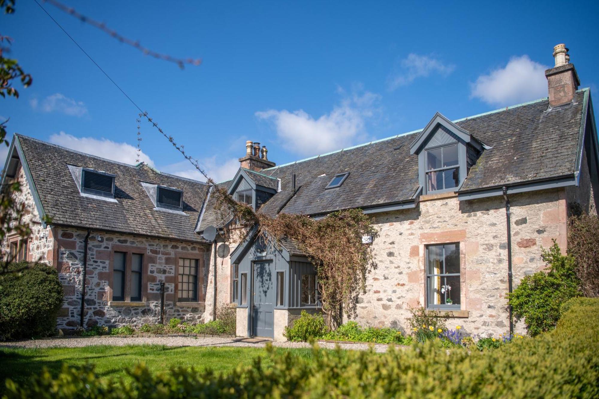 The Cottage, The Loch Ness Collection * Inverness