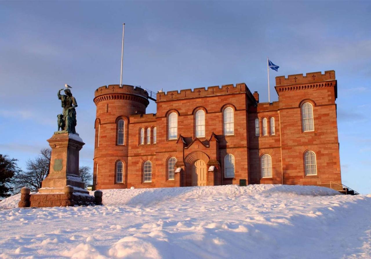 7 Ardconnell Terrace Room 2 Inverness