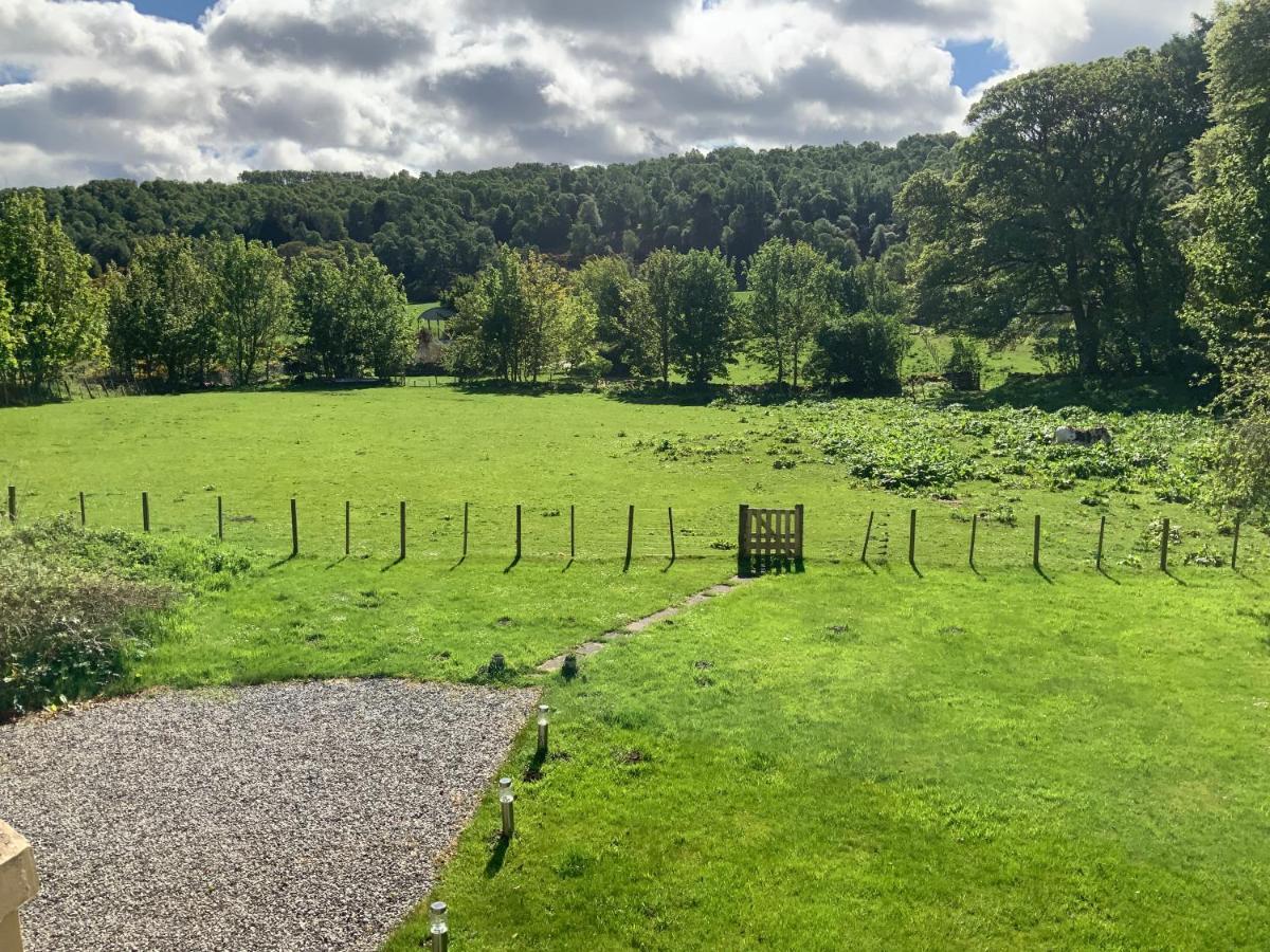 5 Bed Near Lochness With Hot Tub * Inverness
