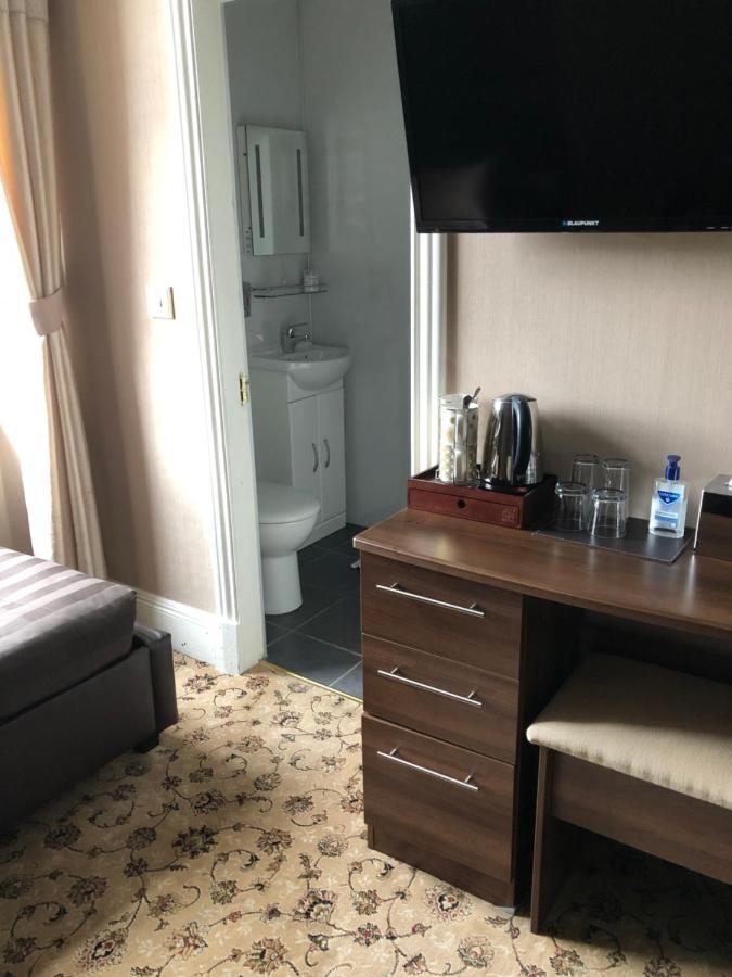 Guest house Braehead