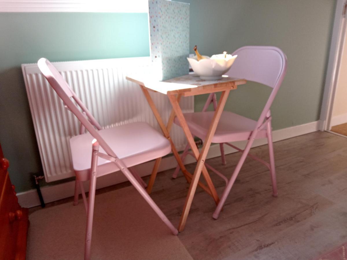 Guest house Double Only Light Breakfast Only Available Eaten Within Private Use Of Bathroom