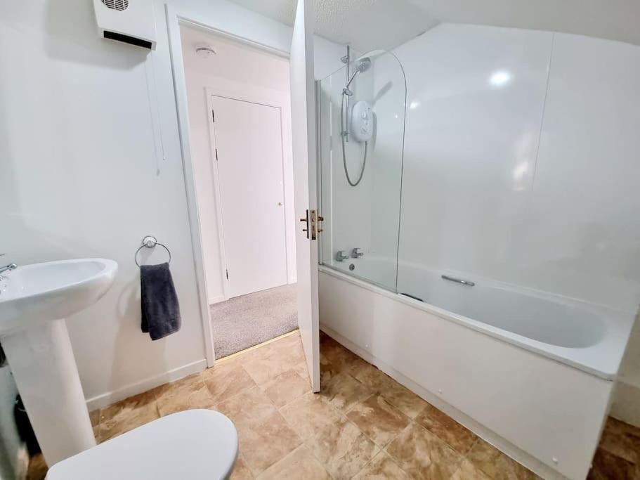 One Bed In The Heart Of Apartamento
