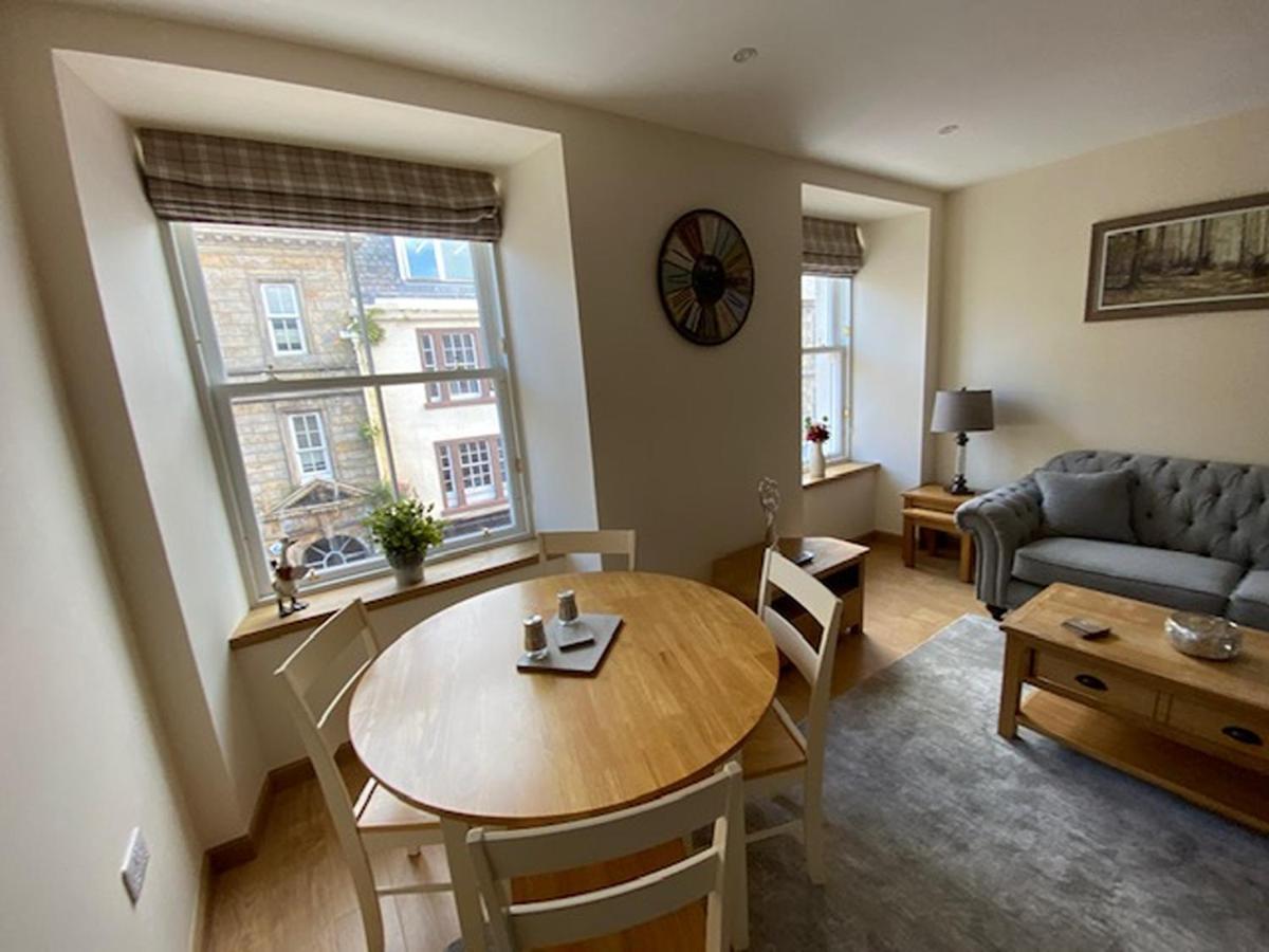Waverley Apartment *