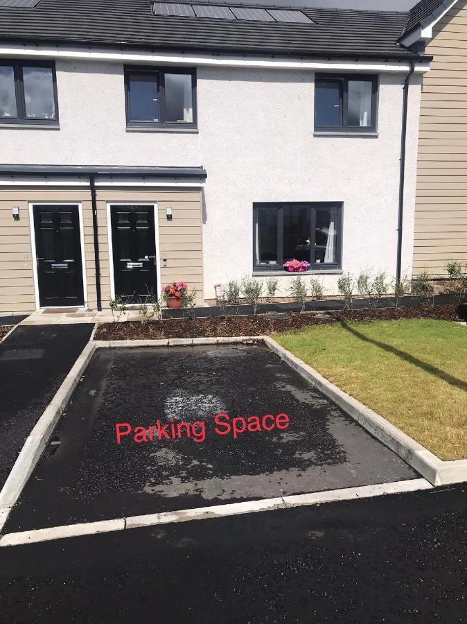 Modern And Bright In Quiet And Central Area * Inverness