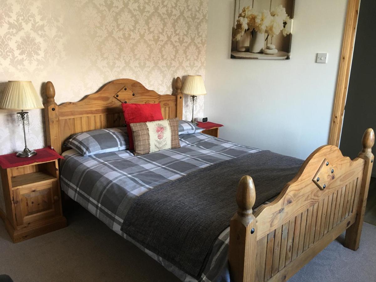 Toads Croak Bed & Breakfast Inverness