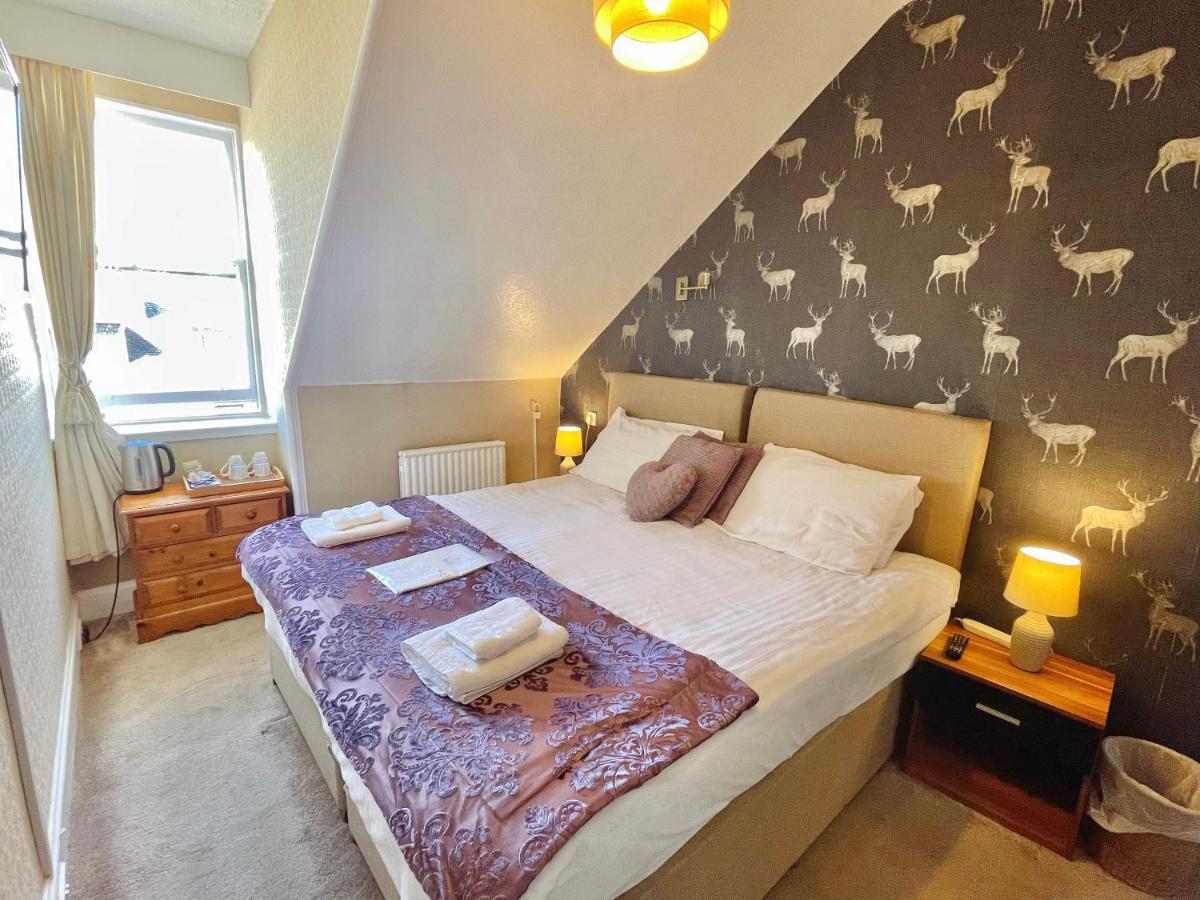 Crown Guest house
