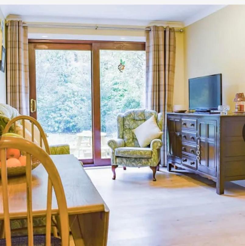 Drummond Neuk - Pets Welcome Free, Country Setting, Free Onsite Parking Apartment Inverness