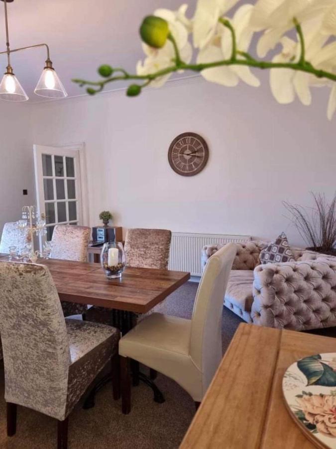 5 Bed Near Lochness With Hot Tub Villa Inverness