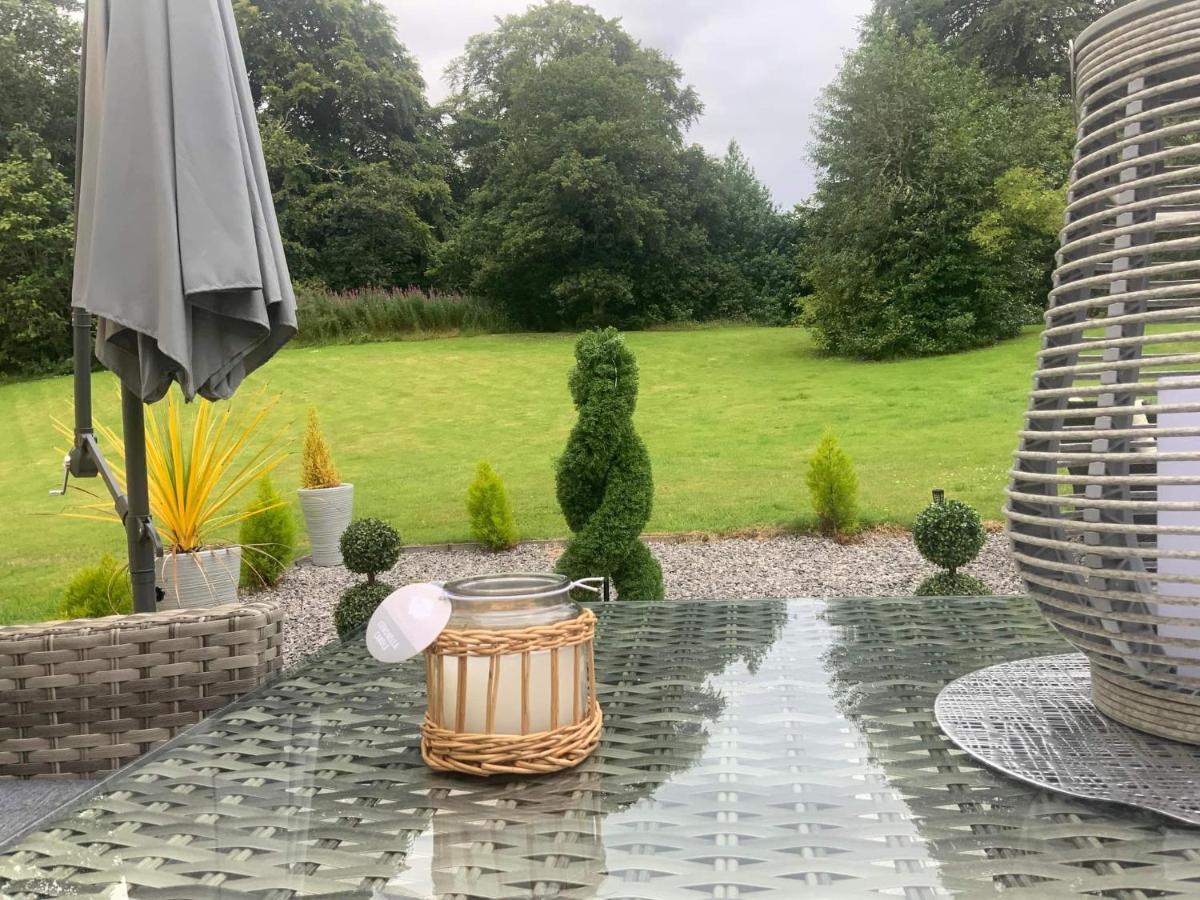 5 Bed Near Lochness With Hot Tub Villa Inverness