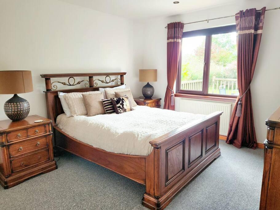 Boutique Four Bed Holiday In Inverness