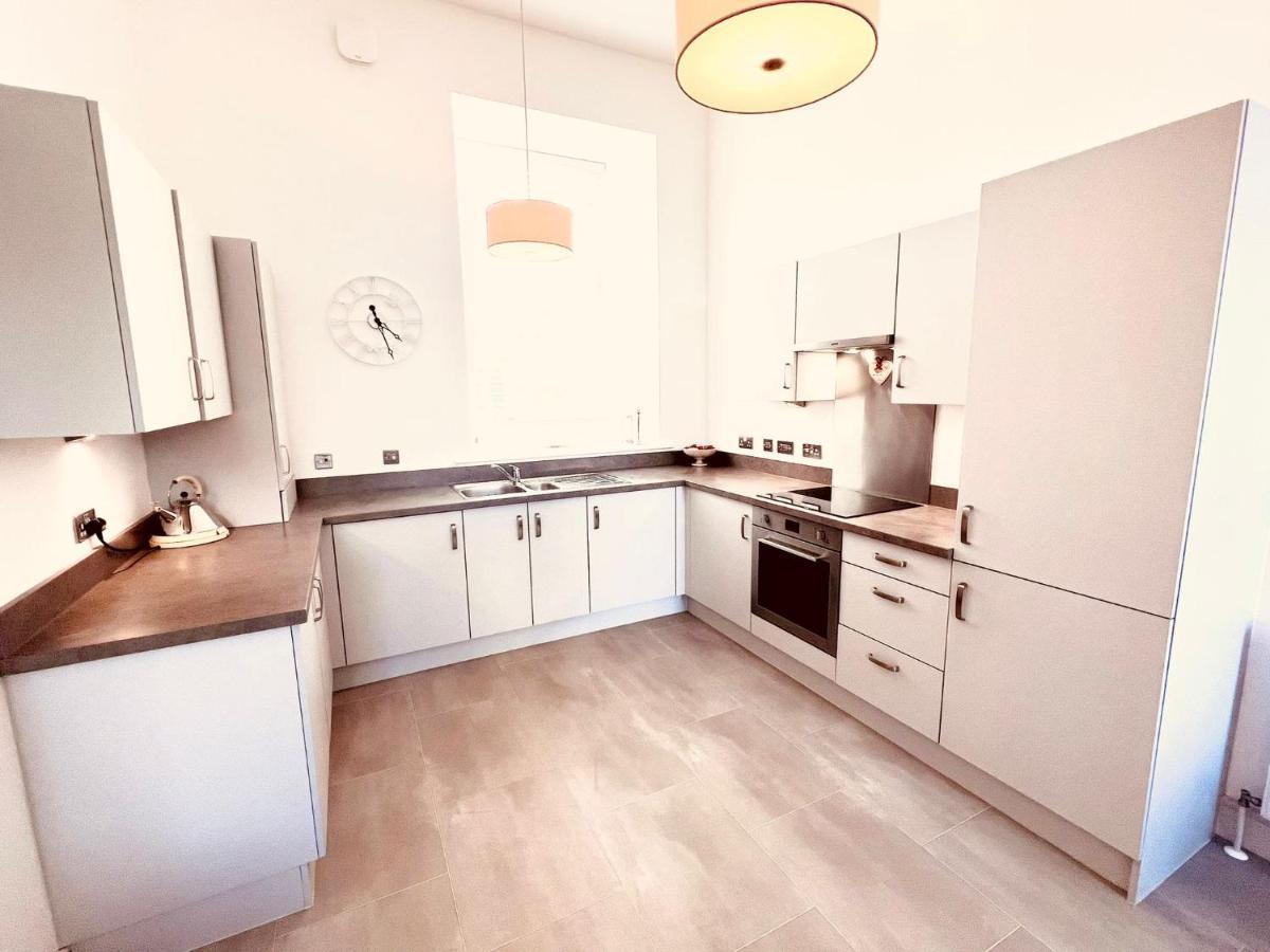 Great Glen Townhouse Apartment *