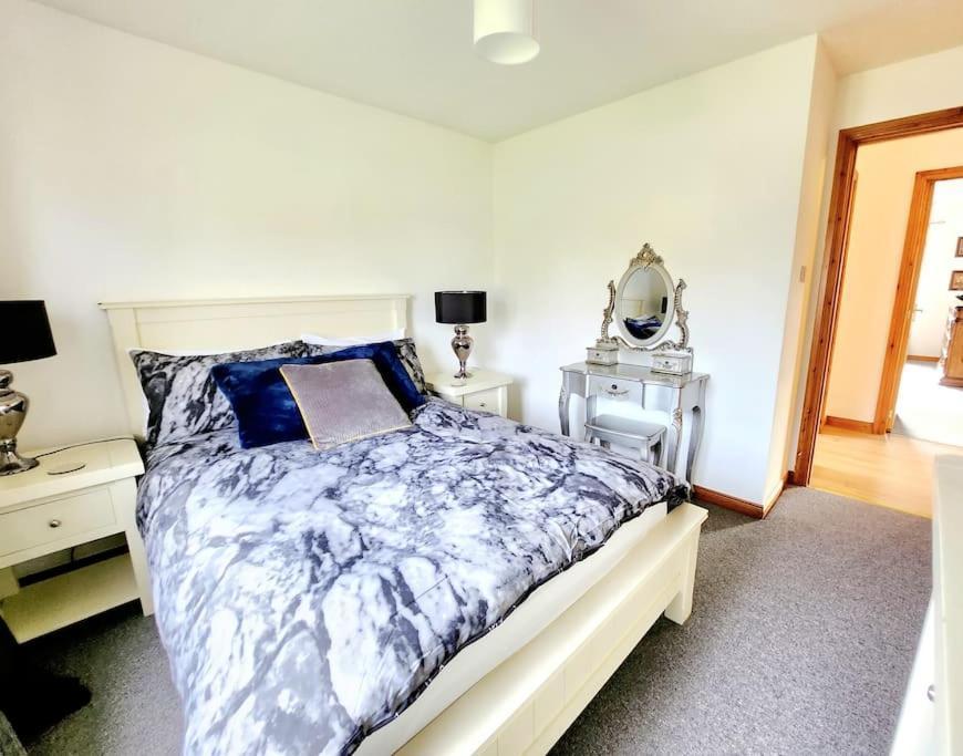Boutique Four Bed Holiday In Inverness