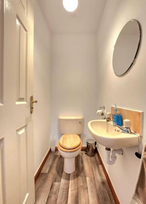 Boutique Four Bed Holiday In Holiday home Inverness