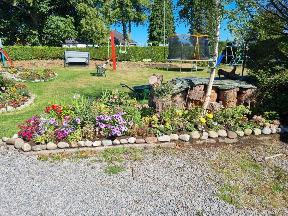 Campsite The Garden Caravan *