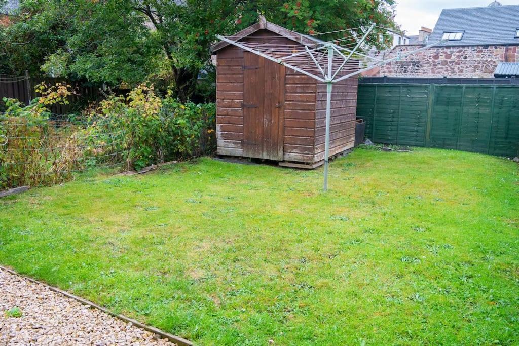 2 Bedroom Luxury Close To River Ness * Inverness