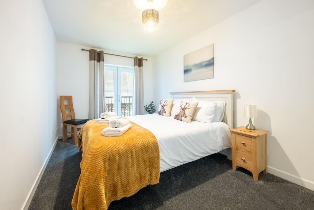 Modern Centre In Apartment