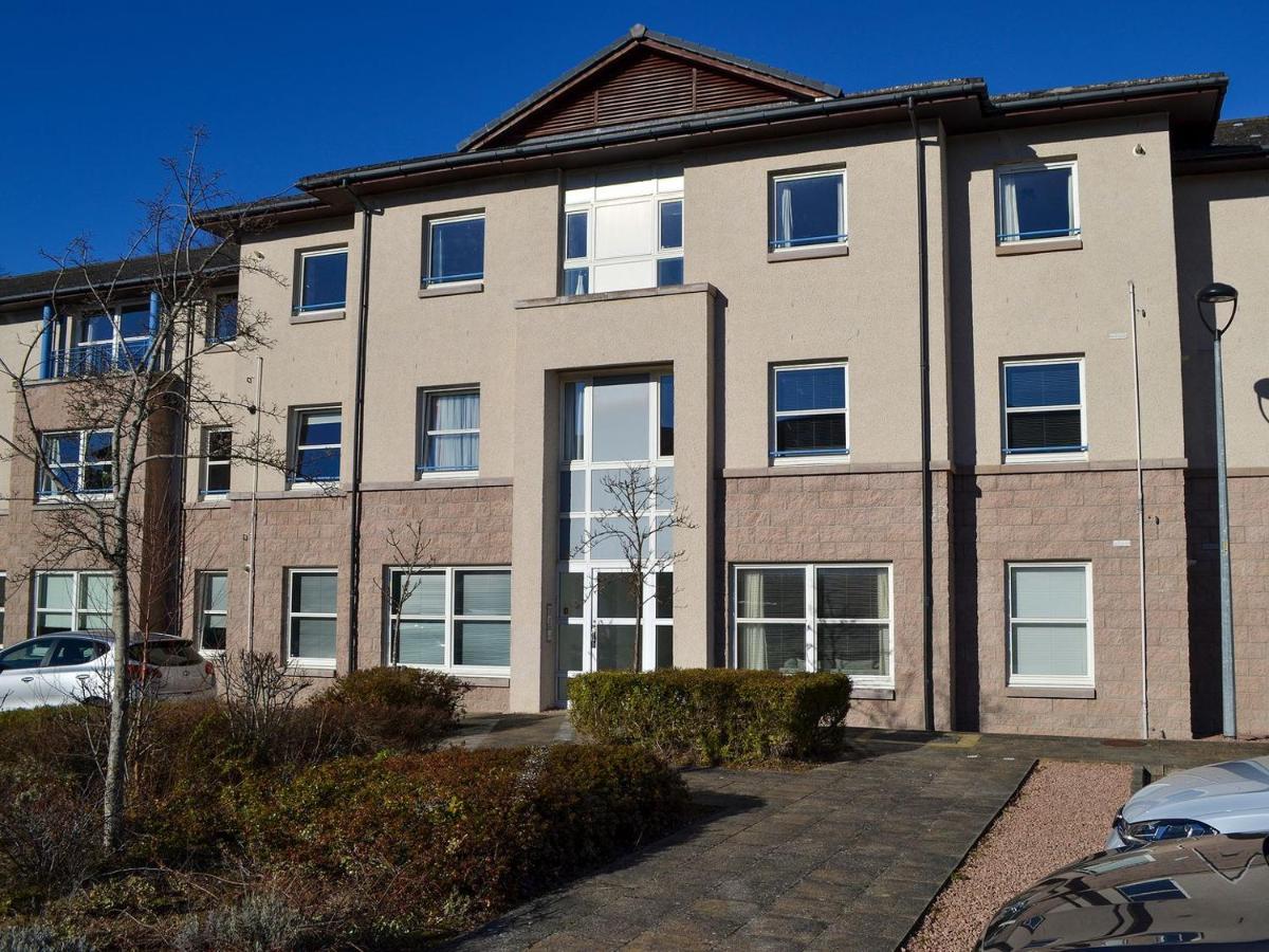 Ness-side Holiday home Inverness