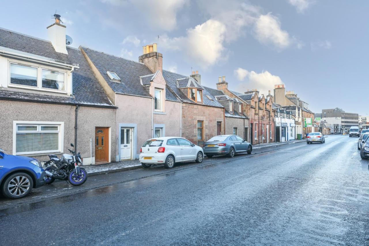 Casa de férias Mystayinn Tomnahurich 3 Bedroom House Inverness