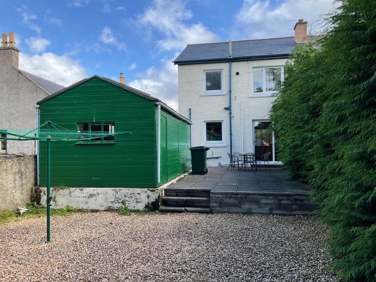 3 Bedroom Culduthel House Free Parking Inverness