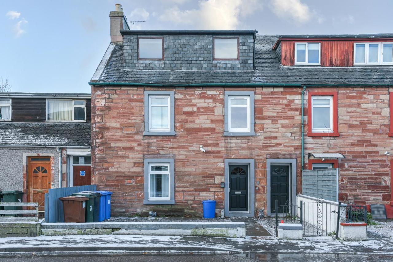 Modern - - Complimentary Snacks - Free Parking * Inverness