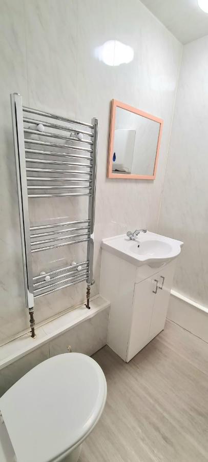 Modern - - Complimentary Snacks - Free Parking * Inverness
