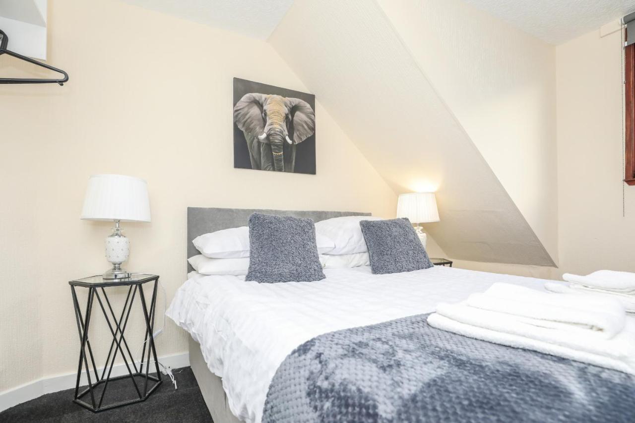 Guest house Modern - - Complimentary Snacks - Free Parking *