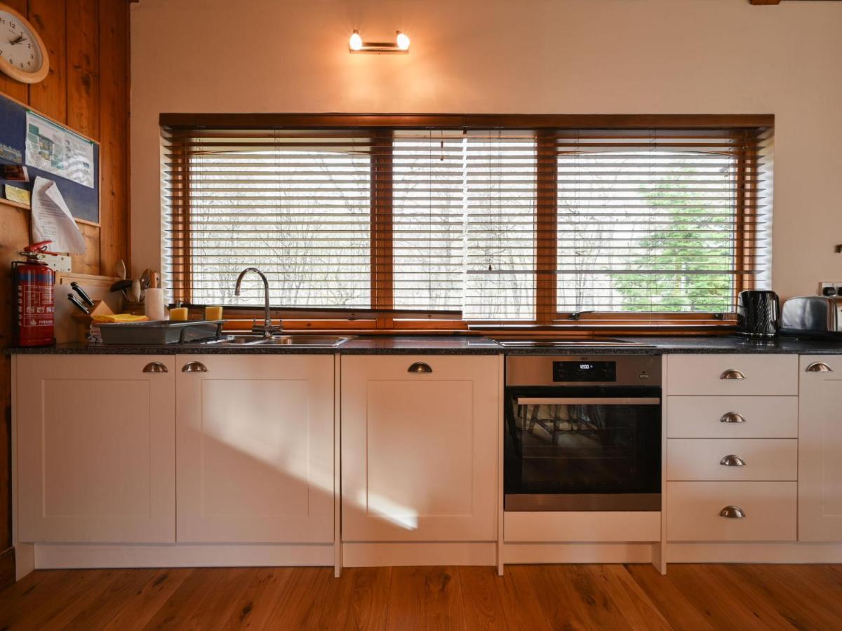 Kerrow By Interhome *