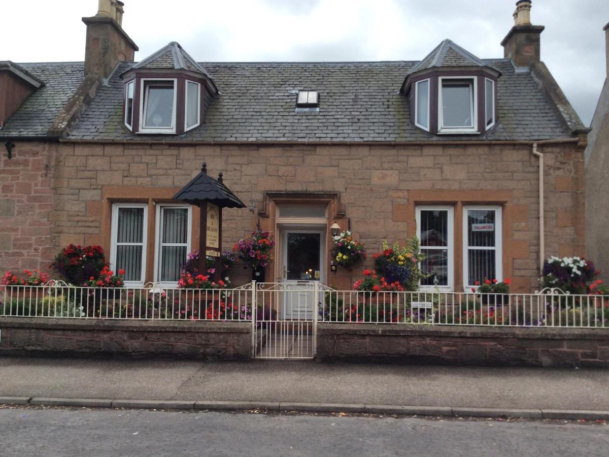 Charden Bed & Breakfast